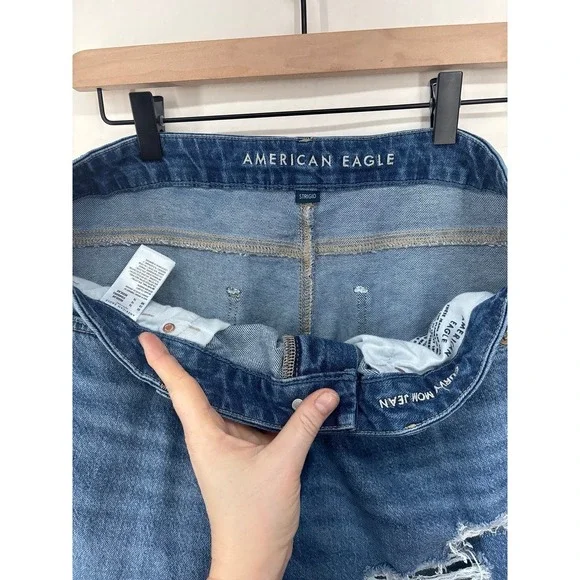 American Eagle Curvy Mom Jeans Strigid (size 16) - Picture 6 of 10